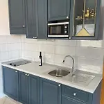 Apartment Stone *