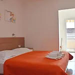 Stone * Tučepi