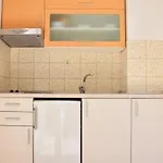 Stone Apartament