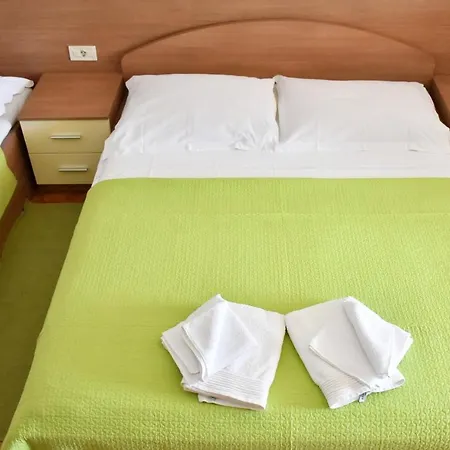 Stone 아파트