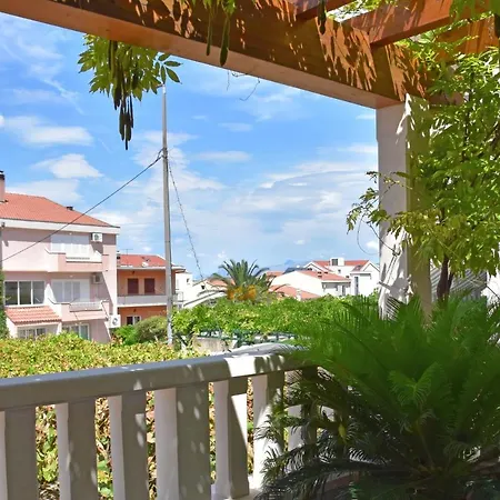 شقة Stone Tučepi