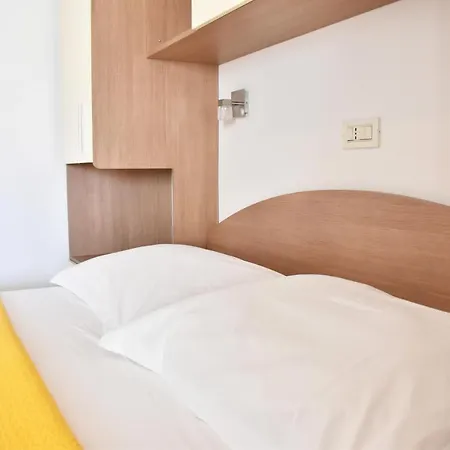 Stone Apartment Tucepi