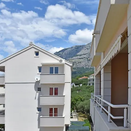 Stone Apartment Tucepi