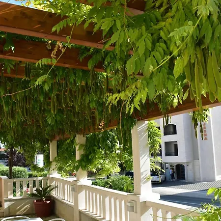Stone Apartament Tučepi
