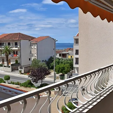 شقة Stone Tučepi