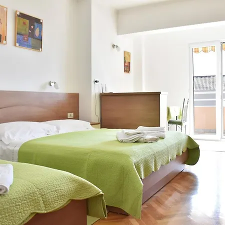 Stone Apartman