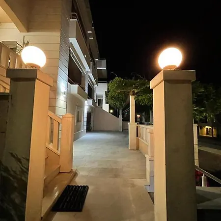Stone Apartament Tučepi
