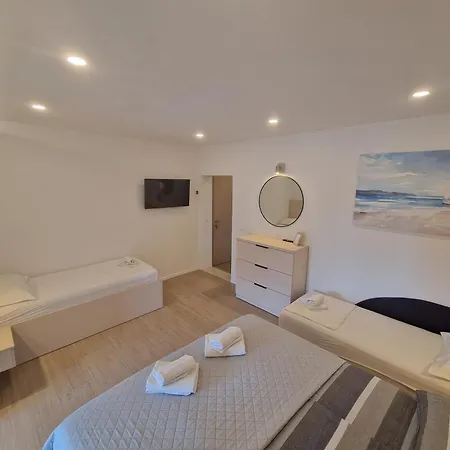 Apartament Stone