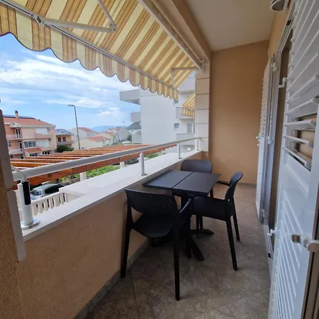 Stone Apartament Tučepi