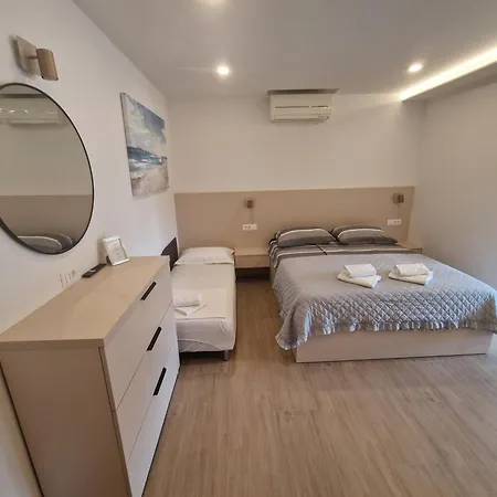 Stone * Tučepi