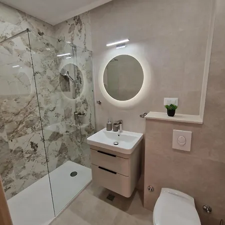 Stone * Tučepi
