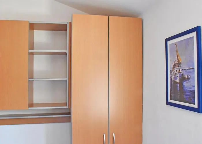 Stone Apartman