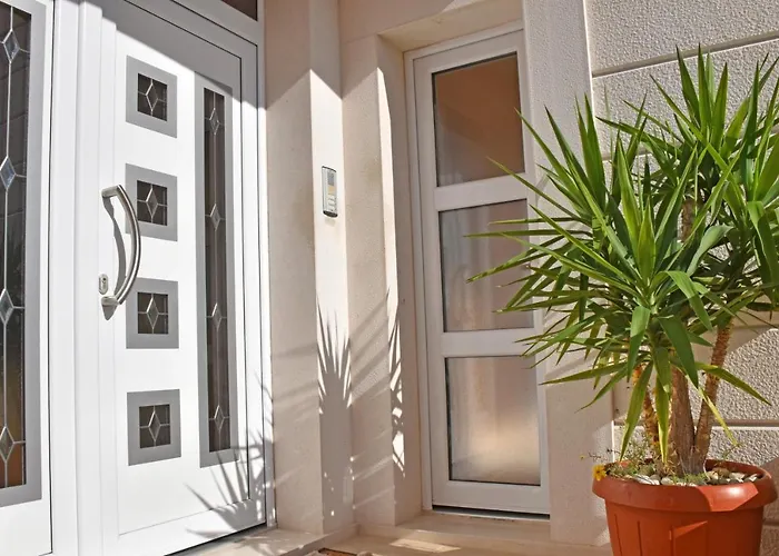Stone Apartman *